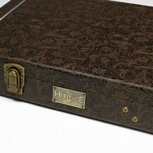 Load image into Gallery viewer, TGI Heritage Series Bass Guitar Hardcase - 1904