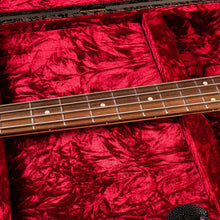 Load image into Gallery viewer, TGI Heritage Series Bass Guitar Hardcase - 1904