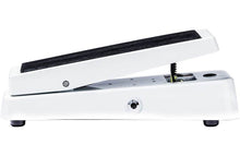 Load image into Gallery viewer, Dunlop Bass Cry Baby Wah Pedal (105Q)
