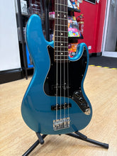 Load image into Gallery viewer, Pre-Loved Fender Player Jazz 4-String Bass Lake Placid Blue w/Fender Deluxe Moulded Case - Good Condition
