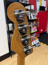 Load image into Gallery viewer, Pre-Loved Fender Player Jazz 4-String Bass Lake Placid Blue w/Fender Deluxe Moulded Case - Good Condition
