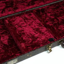 Load image into Gallery viewer, TGI Heritage Series Bass Guitar Hardcase - 1904
