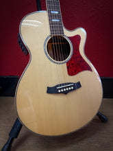 Load image into Gallery viewer, Tanglewood TW45 Deluxe Cutaway Super Folk Electro Acoustic Guitar w/Harcase
